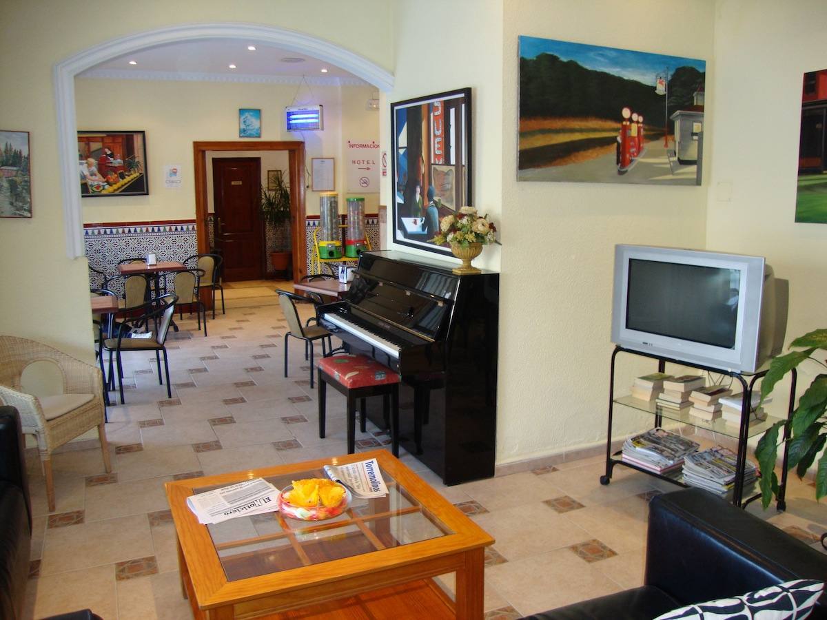 Hotel Cabello 토레몰리노스 외부 사진